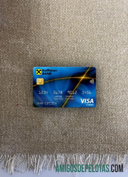 Eslováquia Raiffeisen Bank Visa Classic Card Photolook Frente exemplo real